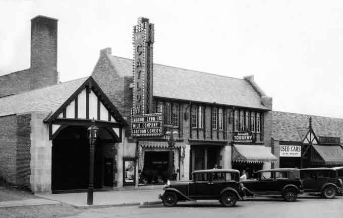 The Catlow Theatre in downtown Barrington, Illinois.